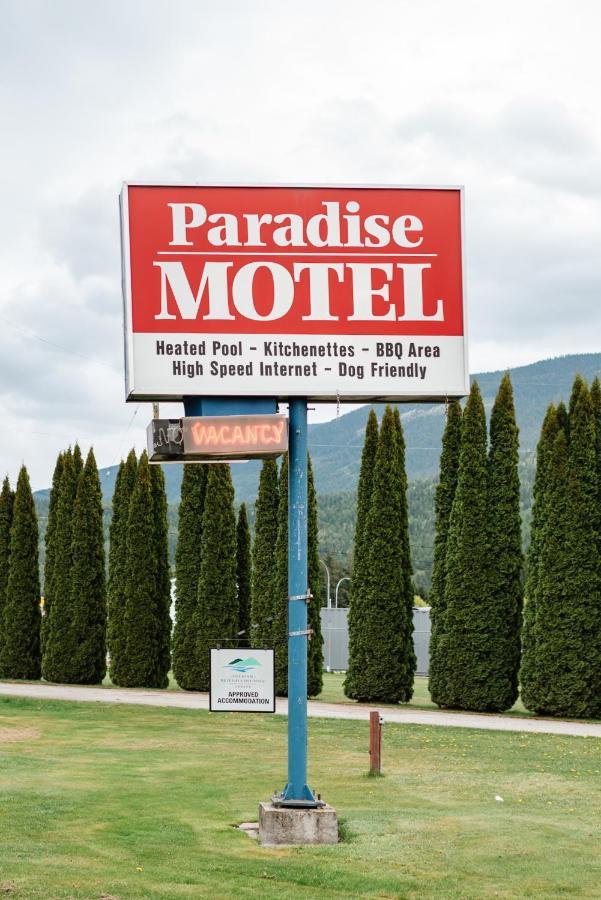 Paradise Motel 3*